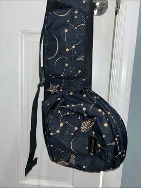 Momcozy Celestial Print baby side carrier in Navy and Tan
